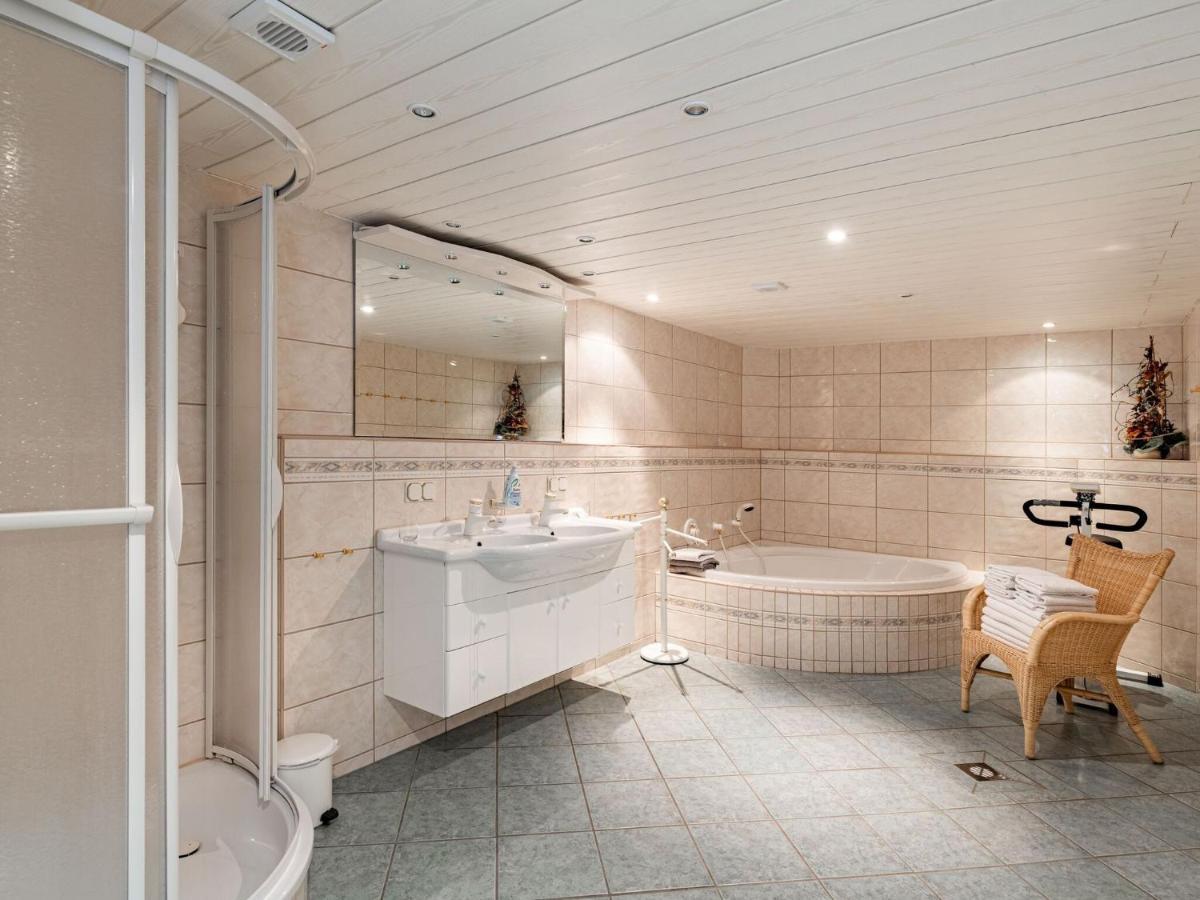Majestic Holiday Home With Jacuzzi Unterschönau Εξωτερικό φωτογραφία