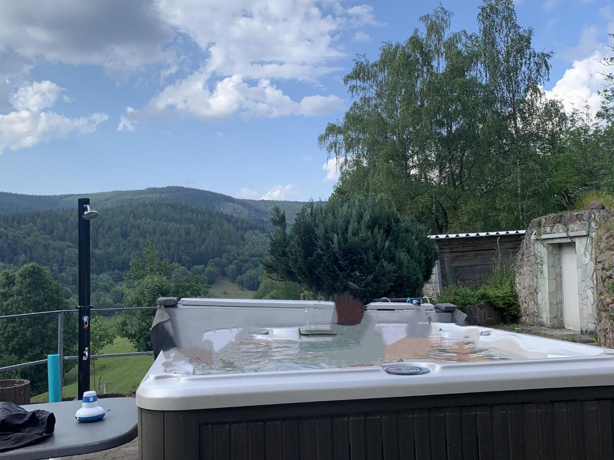 Majestic Holiday Home With Jacuzzi Unterschönau Εξωτερικό φωτογραφία